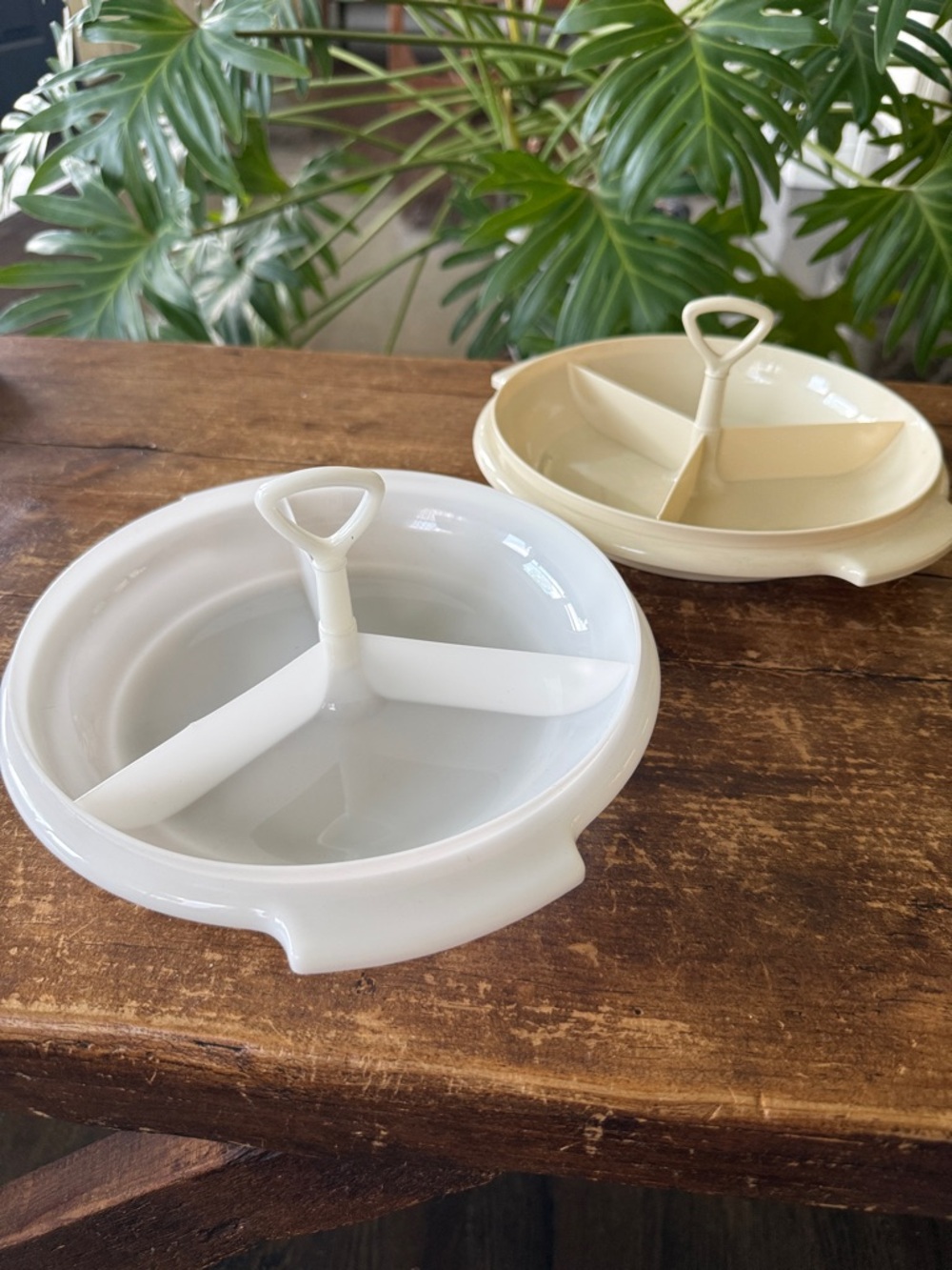 Tupperware Suzette Divided Relish Serving Trays - Set of 2